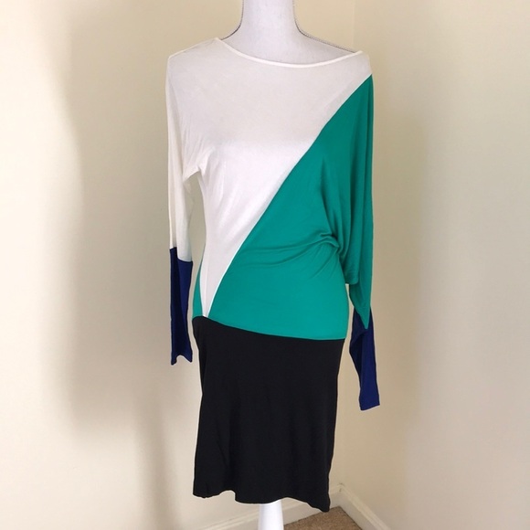 NWT! BCBGMAXAZARIA Size S color block laheld dress - Picture 1 of 8